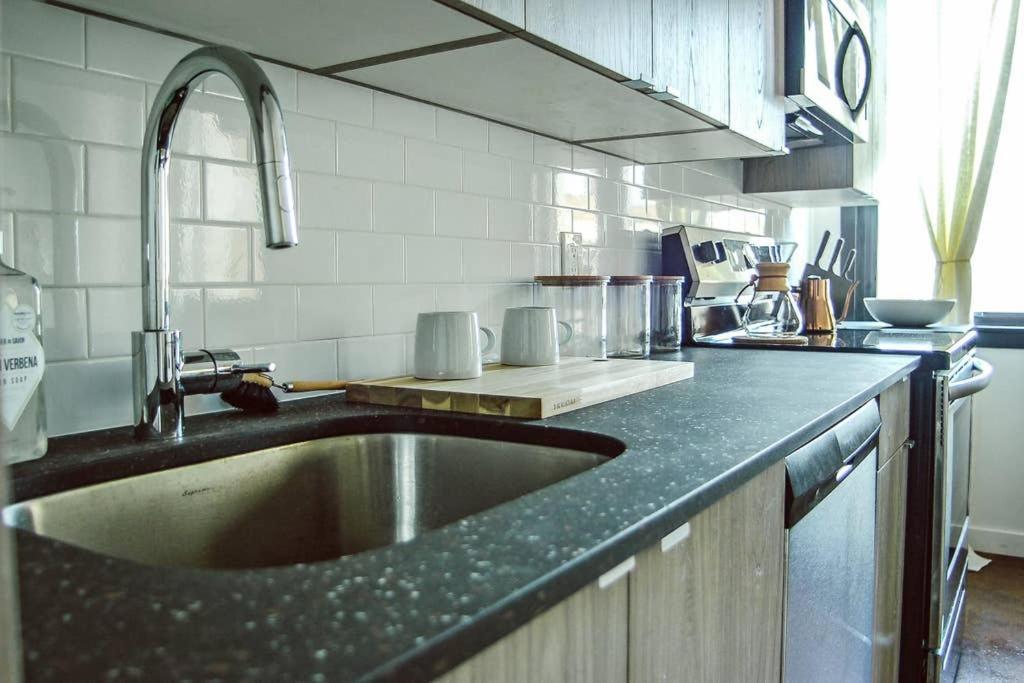 Rail Park Downtown Studio, Amazing Views, Contactless Check-In Philadelphia Ngoại thất bức ảnh